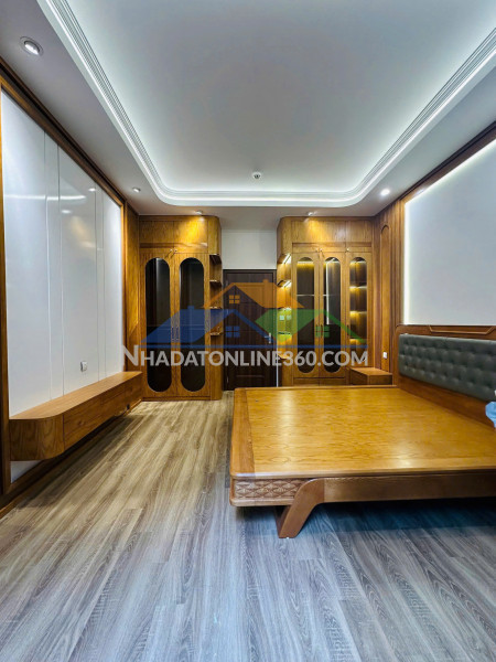 Nhà đẹp ở ngay  quận hoàng mai - trương định 36m 6 tầng phân...