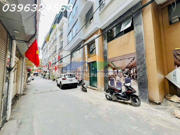 Chính chủ gửi bán nhà phố nam dư lô góc, ô tô tránh dừng đỗ, ngõ thông kinh doanh, 8.2 tỷ