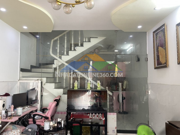 ♪ đường 10.5m gần lê đình lý, trường học liên cấp, 43m2, ngang 4m, 2 tầng, kinh doanh tốt.